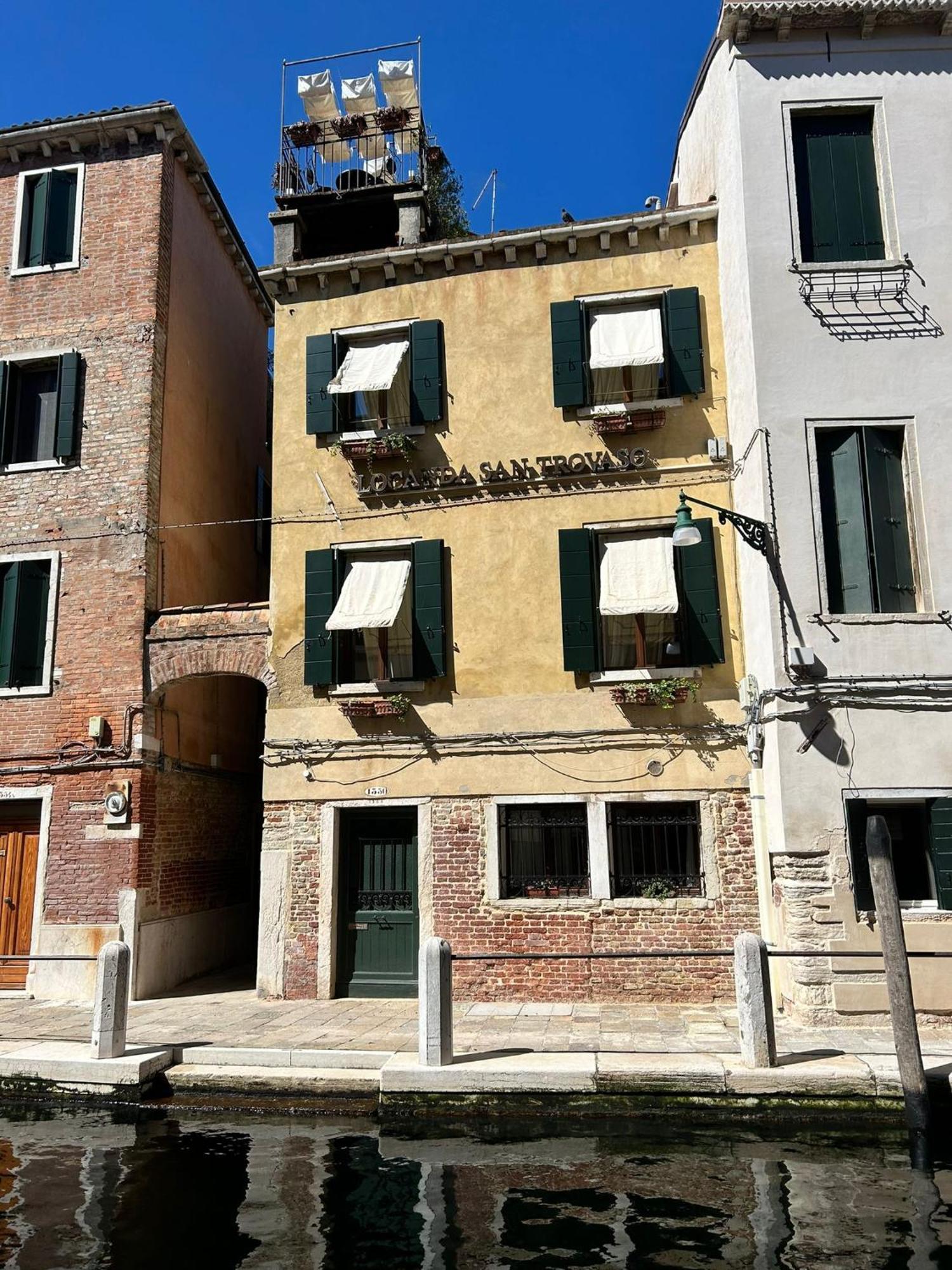 Ca' San Trovaso - 6 Bed & Breakfast Venice